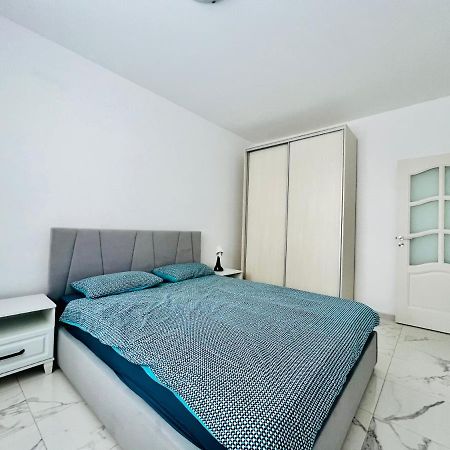 Altheda Living White House 29F-2 Apartment Сучеава Екстериор снимка
